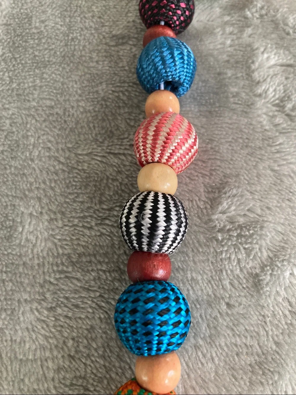 Fabric wrapped bead necklace - Picture 3 of 3